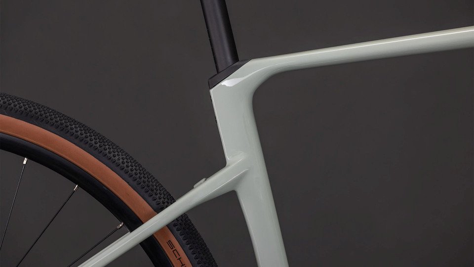 Cube Nuroad Hybrid C:62 Race 400X 2026 - Reed Beige/Black - Image 8